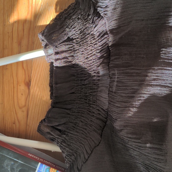 Oak + Fort Ruffle Neck Blouse - Picture 3 of 6